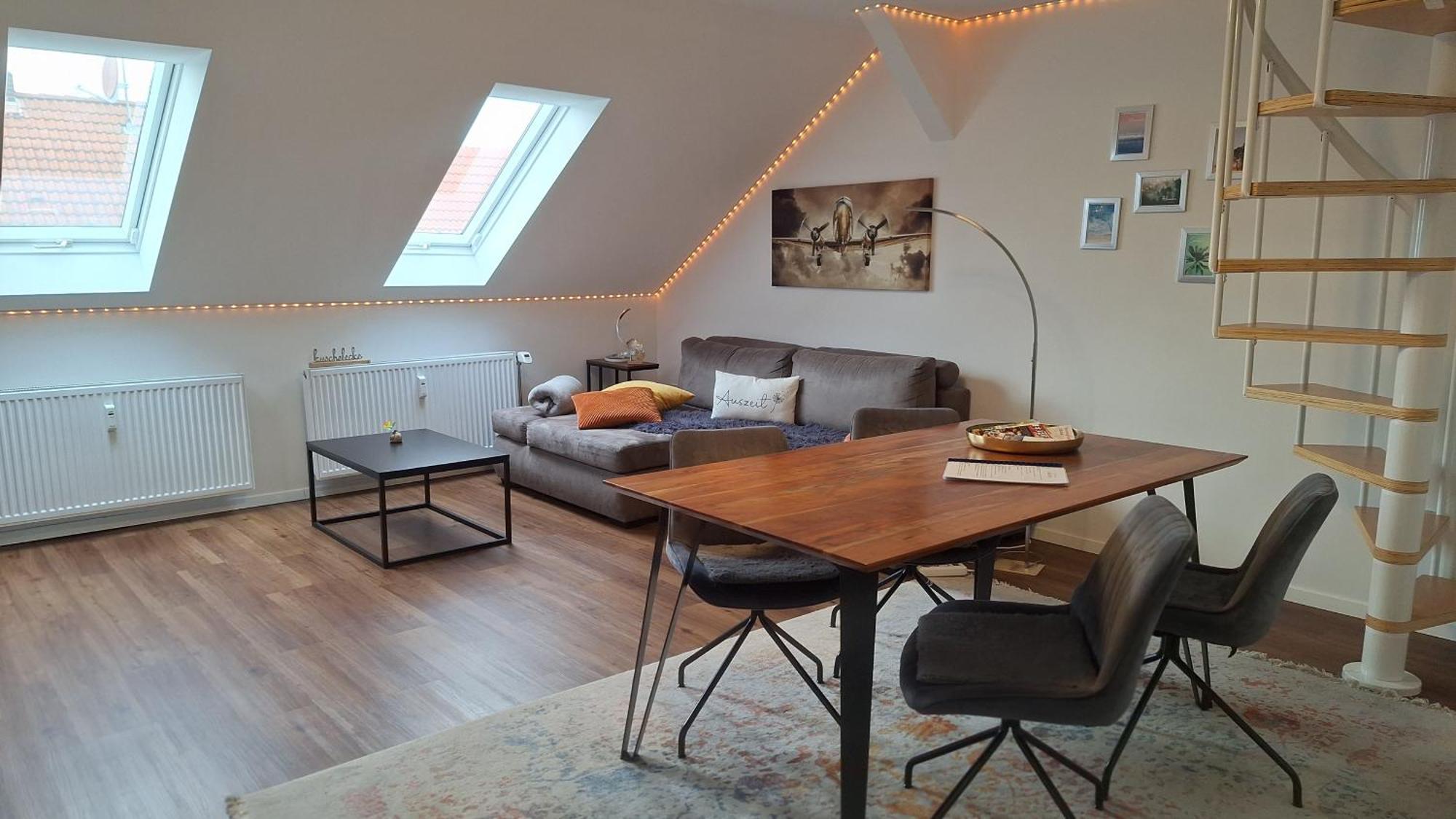 Auszeit2 Erfurt - Stilvolle Dachwohnung Mit Parkplatz - Zentrumsnah エクステリア 写真